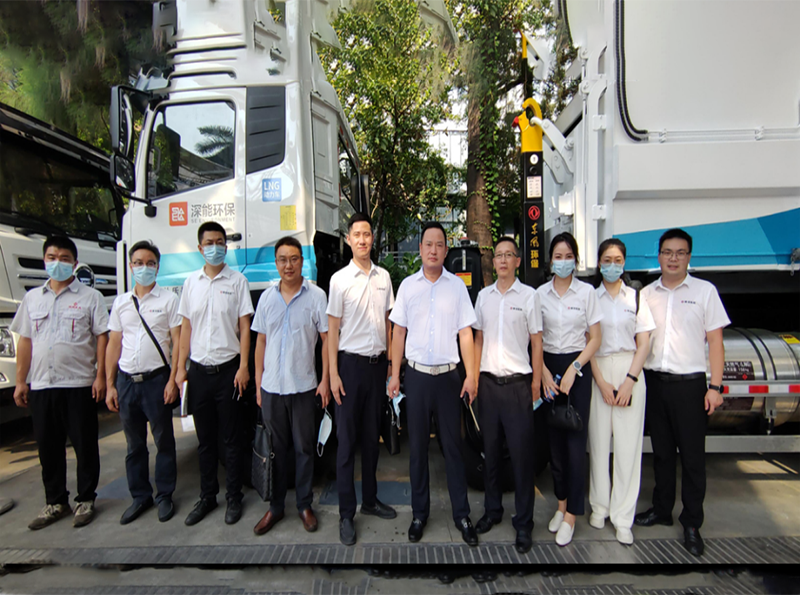 助力深圳蓝天计划，深圳东风天然气垃圾转运车精彩亮相！